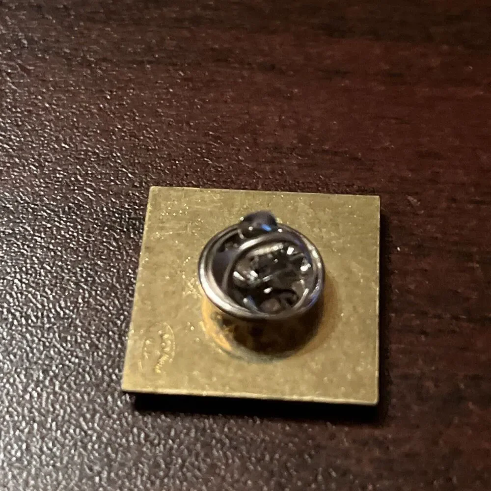 McDonald’s Gavina Gourmet‎ Coffee Mug Employee Lapel Hat Pin